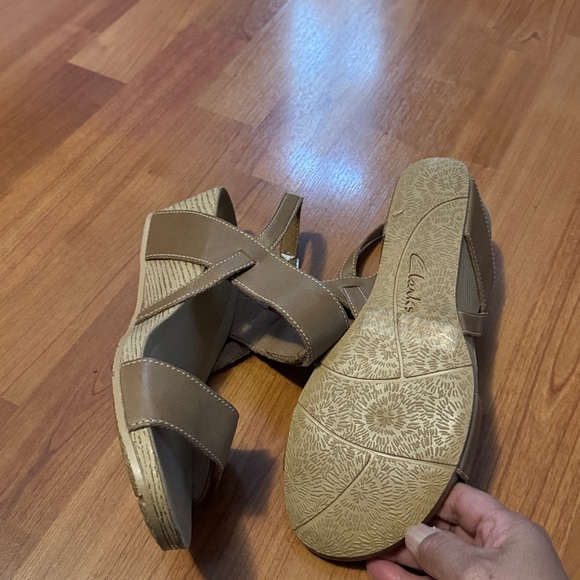Clarks Brown Leather Sandals Sz 9 New - Picture 4 of 6